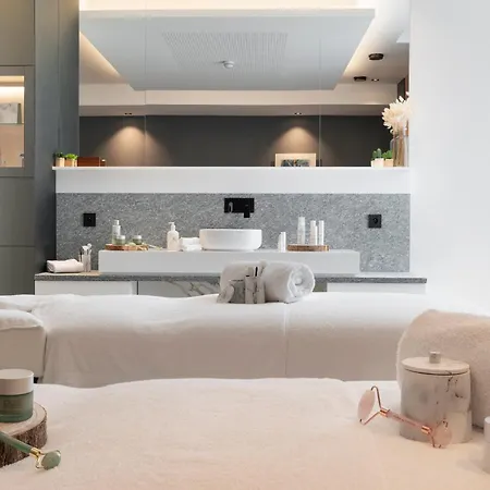 Hotel Mgm & Residences - Alhena 4*
